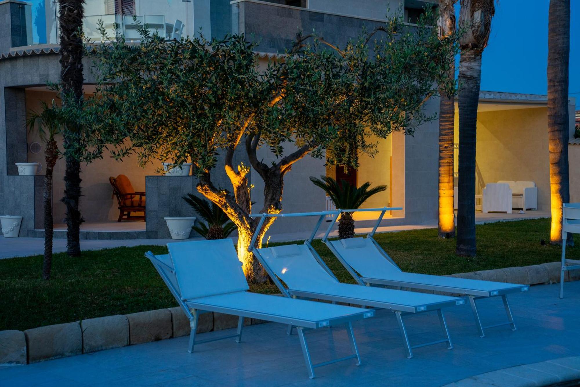 Aqua Suites Doria Syracuse Buitenkant foto